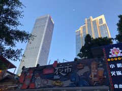 -八一好吃街·高品美食广场