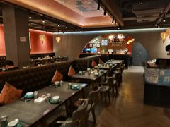 大堂-丝路金桃·新疆菜(徐汇店)