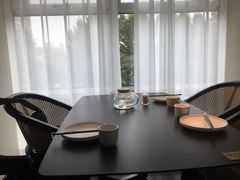 靠窗位-鸽子侯·家宴·平价海鲜(市图书馆店)