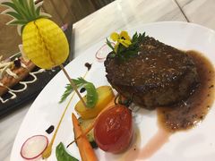香煎菲力牛排-威克特披萨汉堡