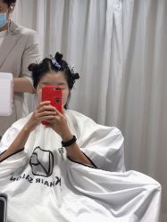 -JK奇积发型连锁机构
