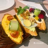 很适合妹子拍照。里面不仅有两人座