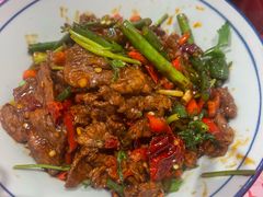 -荆九爷爆炒桥头三嫩(云南北路店)