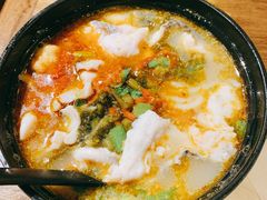 酸菜鱼米线-老妈米线(木渎影视城店)
