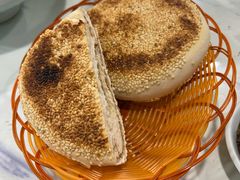 烧饼-清真喜兰老丁羊汤特色小吃