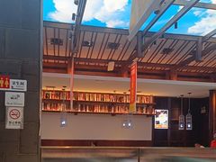 -阿瓦山寨·湘菜现炒·剁椒鱼头王(咸阳总店)
