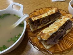 -金诚张妈妈羊汤·驴肉火烧(旧宫佳和园店)