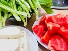 -黑竹沟新场牛肉火锅