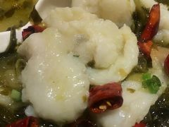 -渝是乎酸菜鱼(龙旗购物中心店)