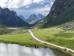 -莲宝叶则景区