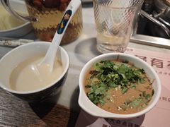 -尚尚仙·酸汤猪手·猪肚鸡火锅(华联万柳购物中心店)