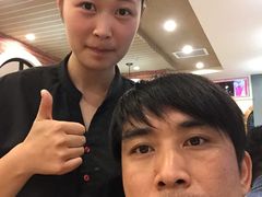 -闫府私房菜(经四路万达店)