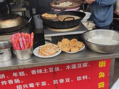 自助取餐区-仓桥直街臭豆腐
