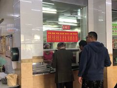 -春雨羊汤店(广开四马路总店)
