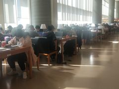 大堂-浦东图书馆读者餐厅