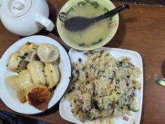 -舒蔡记生煎菜饭(云南中路店)