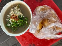 现炸油条-汪记鲜鱼糊汤粉(沈阳路总店)