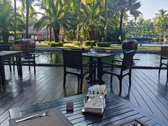 -三亚湾海居铂尔曼度假酒店