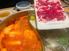 牛骨番茄鸳鸯锅-左庭右院鲜牛肉火锅(环球港店)
