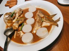 鲳鱼烧年糕-新荣记(建国门外大街店)