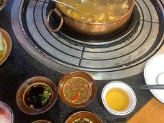 -阿山卓·野生菌火锅·纳西火塘烤肉