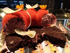 巧克力蛋糕-富力希尔顿酒店·地阔自助餐厅