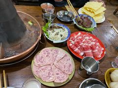 东镇午餐肉-东镇老火锅(长春路首店)