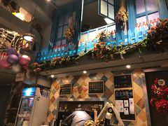 -花食间餐吧(远大购物中心群力店)