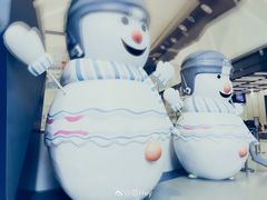 -冰纷万象滑冰场(南山万象天地店)