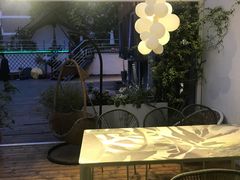 露天位-春树下·树屋花房西餐厅(罍街AS1980店)