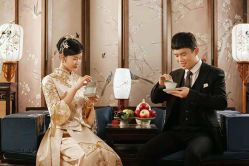 -雪中彩影婚纱摄影·微光艺术中心