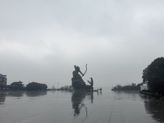 -巴陵广场