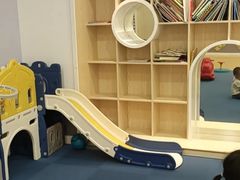 -红黄蓝成长中心•婴幼儿早教•托育(南山京基百纳广场店)