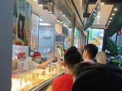 -鲍师傅糕点(江苏路店)