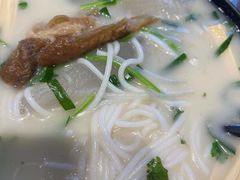 -肥汁米蘭香港米线(长宁来福士店)