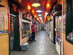 -鱼窝棚柴火铁锅炖(富山屯店)