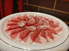 -宽板凳老灶火锅(台湾街店)