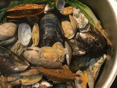 高压锅蚝-土蚝·高压锅生蚝(百姓美食街店)