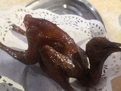 红烧乳鸽-石岐乳鸽村(南海第三分店)