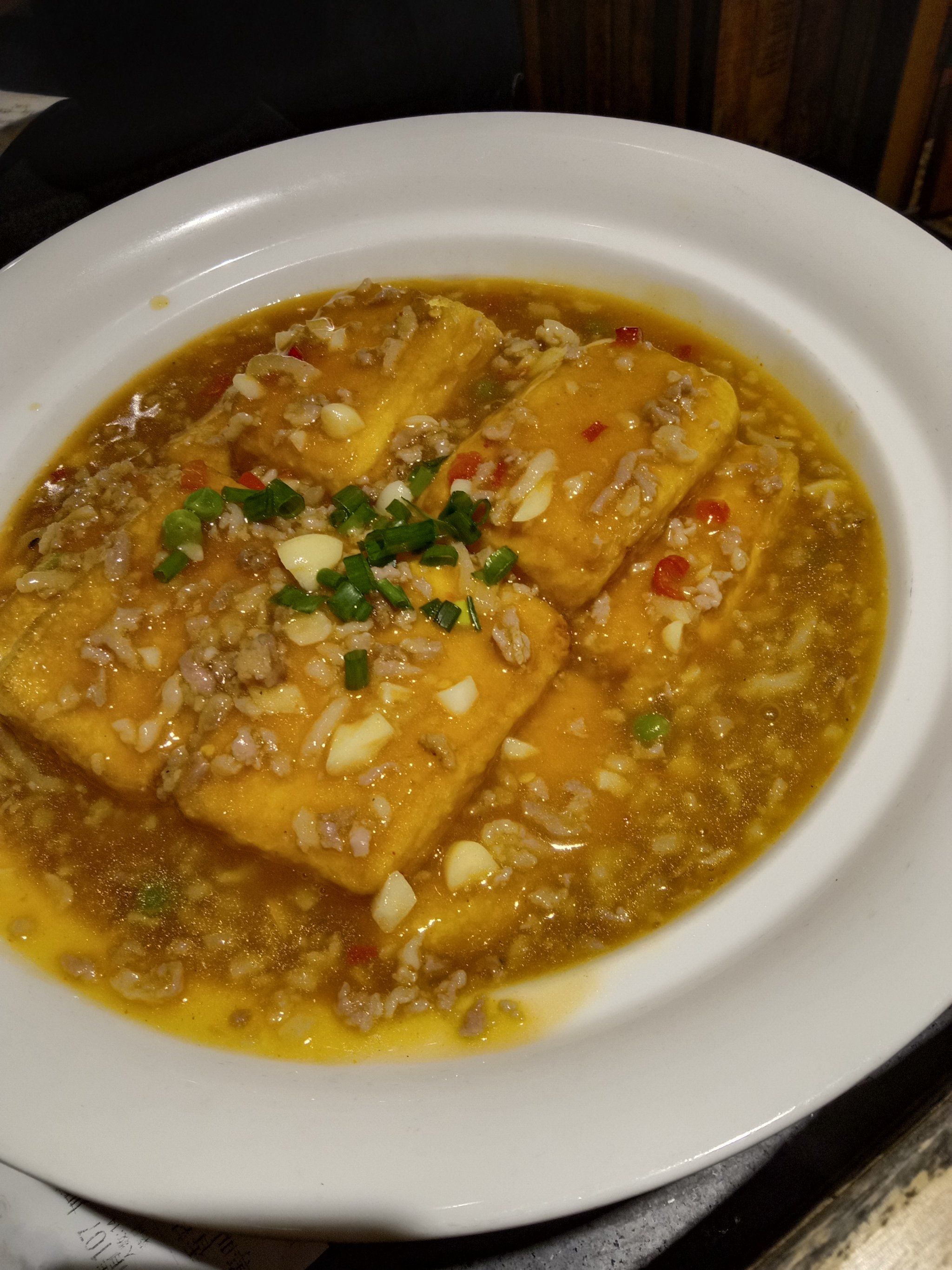 鸡蛋豆腐爽滑鲜嫩,美味可口