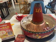 -毛辣果·贵州红酸汤牛肉火锅(西单店)