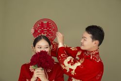 -上花轿婚纱摄影