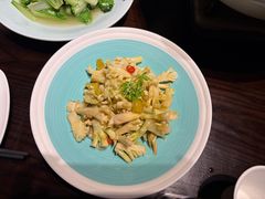 -丽华园·武汉地标楚菜餐厅(青山江滩店)