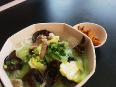 三鲜粉-渔芙南(三里屯店)