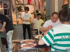 -金一味烤肉餐厅(新首尔旗舰店)
