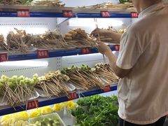 自助取餐区-钢管厂五区小郡肝串串香(南山店)