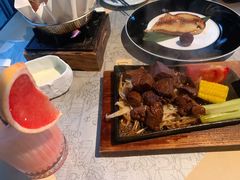 -穹六人间 people 6(岳阳路店)
