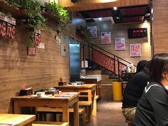 -管氏翅吧(护国寺店)