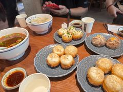 -鑫震源·苏式大虾生煎(山塘街店)