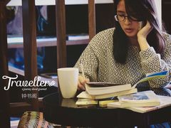 -钟书阁(松江泰晤士小镇店)